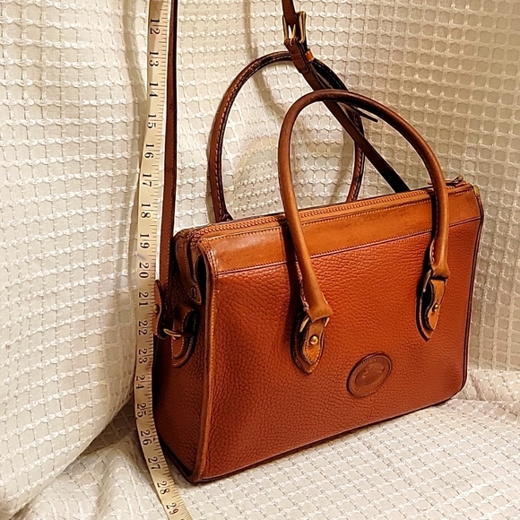 Dooney & Bourke Handbags - Dooney & Bourke for the love of American Craftsmanship.